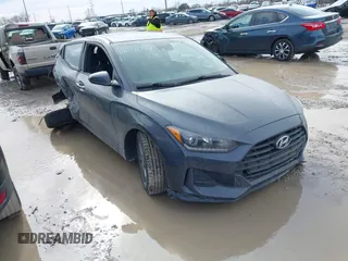 2019 Hyundai Veloster 2.0 with VIN KMHTG6AF2KU018425, listed as a IAAI auction lot 41649027 with 67,155 mi miles. Bid and sale history available at carsss.com. Image 1.