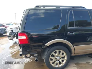 2012 Ford Expedition XLT with VIN 1FMJU1J56CEF01812, listed as a IAAI auction lot 42506606 with 243,650 mi miles and . Bid and sale history available at DreamBid. Image 19.