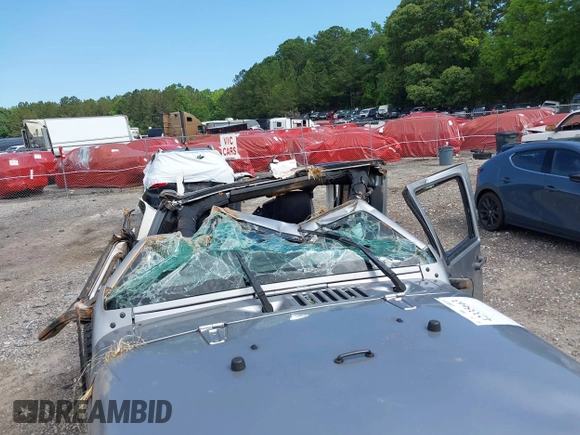 2017 Jeep Wrangler Unlimited Sport with VIN 1C4HJWDG6HL592265, listed as a IAAI auction lot 42335663 with 89,314 mi miles and . Bid and sale history available at DreamBid. Image 6.