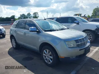2007 Lincoln MKX with VIN 2LMDU88C77BJ21801, listed as a IAAI auction lot 42833945 with 205,465 mi miles and . Bid and sale history available at DreamBid. Image 1.