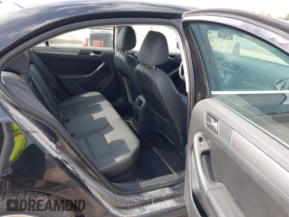2014 Volkswagen Jetta TDI w/Premium/Nav с VIN 3VWLL7AJ2EM415312, выставлен на аукционе IAAI как лот 42123936 с пробегом 47 874 миль миль и . История ставок и продаж доступна на DreamBid. Изображение 8.