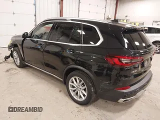 2023 BMW X5 xDrive40i with VIN 5UXCR6C08P9R88991, listed as a IAAI auction lot 41965881 with 33,136 mi miles. Bid and sale history available at carsss.com. Image 3.