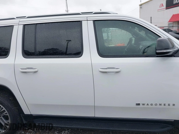2023 Jeep Wagoneer Series II с VIN 1C4SJSBP1PS557347, выставлен на аукционе IAAI как лот 41615576 с пробегом 48 270 миль миль и . История ставок и продаж доступна на DreamBid. Изображение 14.