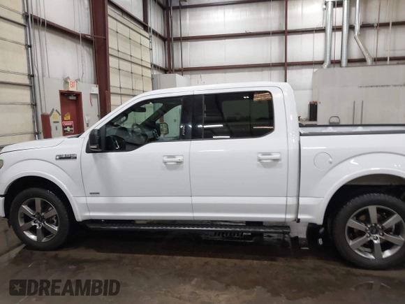 2017 Ford F-150 XL with VIN 1FTEW1CP8HKC06962, listed as a IAAI auction lot 42033408 with 43,797 mi miles. Bid and sale history available at carsss.com. Image 14.