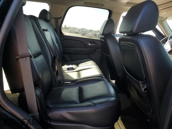 2009 Chevrolet Tahoe LTZ with VIN 1GNFK33089R139455, listed as a Copart auction lot 58953995 with 176,029 mi miles and Salvage title. Bid and sale history available at DreamBid. Image 11.