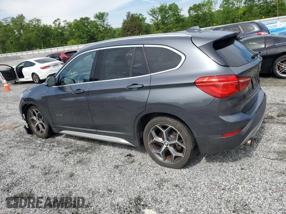 2016 BMW X1 xDrive28i z VIN WBXHT3C37GP888364, wystawiony jako Copart lot #53644975 z przebiegiem 119 725 mil mil oraz Szkoda całkowita • Salvage title. Historia ofert i sprzedaży dostępna na DreamBid. Obrazek 2.