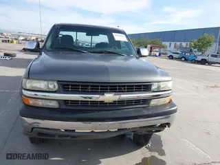 2000 Chevrolet Silverado 1500 LT with VIN 1GCEK19T9YE254579, listed as a IAAI auction lot 41620450 with 292,768 mi miles. Bid and sale history available at carsss.com. Image 11.