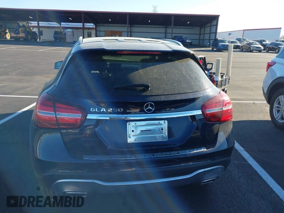 2018 Mercedes-Benz GLA 250 z VIN WDCTG4EB8JJ453945, wystawiony jako IAAI lot #41864754 z przebiegiem 62 890 mil mil oraz . Historia ofert i sprzedaży dostępna na DreamBid. Obrazek 16.