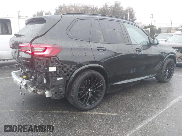 2022 BMW X5 sDrive40i with VIN 5UXCR4C08N9M23772, listed as a IAAI auction lot 41788369 with 33,198 mi miles. Bid and sale history available at carsss.com. Image 4.