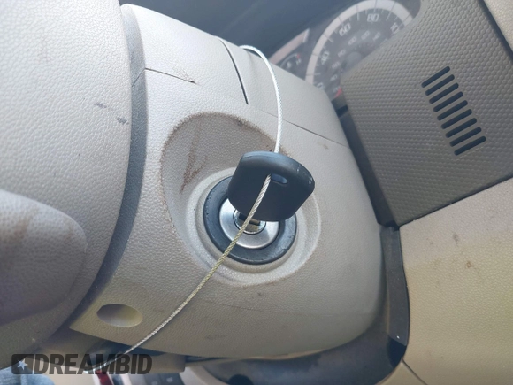 2010 Ford Escape XLT с VIN 1FMCU0D71AKD11964, выставлен на аукционе IAAI как лот 42185902 с пробегом 300 745 миль миль и . История ставок и продаж доступна на DreamBid. Изображение 11.