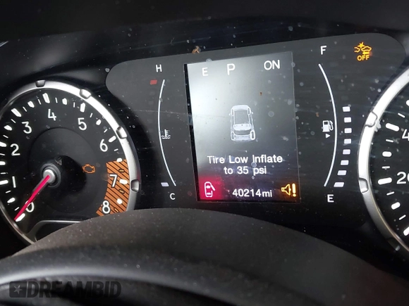 2023 Jeep Renegade Latitude with VIN ZACNJDB10PPP56011, listed as a IAAI auction lot 42512212 with 40,214 mi miles and . Bid and sale history available at DreamBid. Image 15.