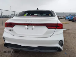 2023 Kia Forte LXS with VIN 3KPF24AD7PE669204, listed as a IAAI auction lot 41915744 with 17,413 mi miles and . Bid and sale history available at DreamBid. Image 16.