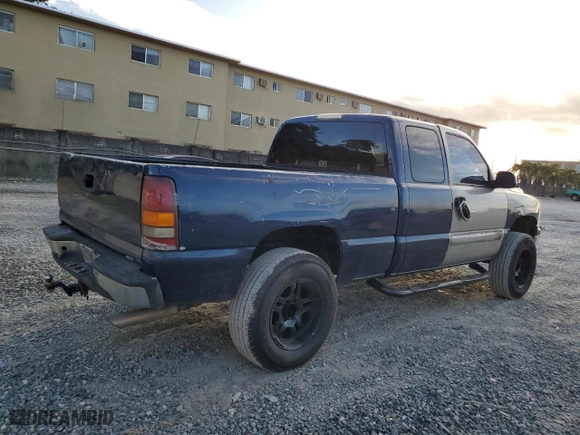 1999 Chevrolet Silverado 1500 LS with VIN 2GCEC19V3X1228154, listed as a Copart auction lot 80913744 with 280,554 mi miles and Salvage Title. Bid and sale history available at carsss.com. Image 3.