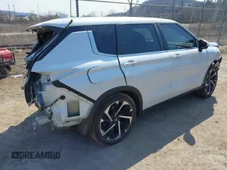 2022 Mitsubishi Outlander SE z VIN JA4J4UA80NZ033078, wystawiony jako IAAI lot #41773711 z przebiegiem 52 428 mil mil oraz . Historia ofert i sprzedaży dostępna na DreamBid. Obrazek 4.
