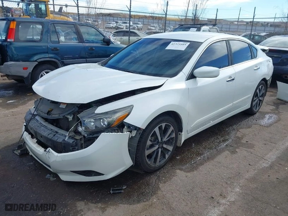 2016 Nissan Altima 2.5 SR with VIN 1N4AL3AP6GN391358, listed as a IAAI auction lot 41323589 with 100,120 mi miles. Bid and sale history available at carsss.com. Image 2.