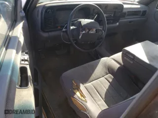 1996 Dodge Ram 1500 with VIN 3B7HF13Y8TG121531, listed as a Copart auction lot 72366134 with 220,797 mi miles and Salvage Title. Bid and sale history available at carsss.com. Image 8.