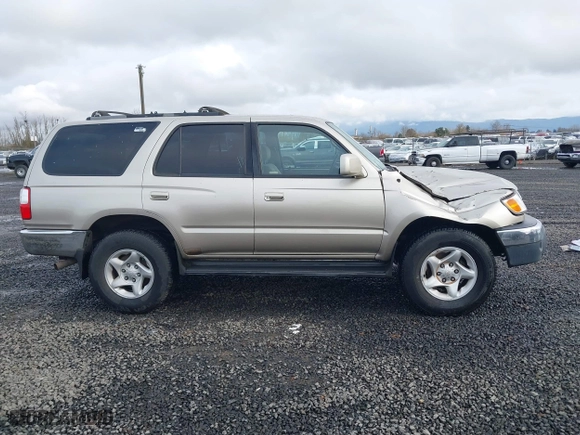 2001 Toyota 4Runner SR5 with VIN JT3HN86R110334553, listed as a IAAI auction lot 41209730 with 192,515 mi miles. Bid and sale history available at carsss.com. Image 13.
