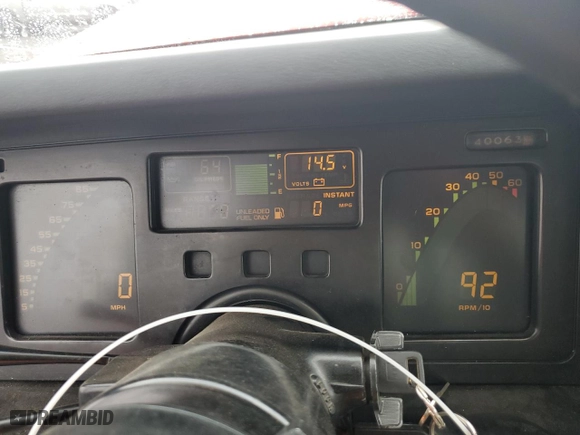 1985 Chevrolet Corvette with VIN 1G1YY0787F5112113, listed as a Copart auction lot 76953684 with 140,063 mi miles and Salvage Title. Bid and sale history available at carsss.com. Image 9.