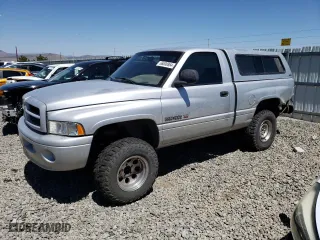 2001 Dodge Ram 1500 with VIN 1B7HF16Y11S199781, listed as a Copart auction lot 66008864 with 171,420 mi miles and Salvage Title. Bid and sale history available at carsss.com. Image 1.
