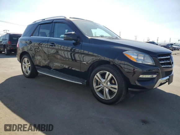 2012 Mercedes-Benz M 350 with VIN 4JGDA5HB3CA025681, listed as a Copart auction lot 64791805 with 132,633 mi miles and Salvage title. Bid and sale history available at DreamBid. Image 4.