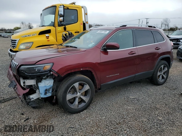 2019 Jeep Cherokee Limited z VIN 1C4PJMDX8KD306983, wystawiony jako Copart lot #50407785 z przebiegiem 67 055 mil mil oraz Szkoda całkowita • Salvage title. Historia ofert i sprzedaży dostępna na DreamBid. Obrazek 1.