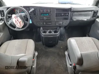 2017 Chevrolet Express Passenger LT z VIN 1GAZGMFG3H1258512, wystawiony jako Copart lot #62822304 z przebiegiem 56 009 mil mil oraz Nie do naprawy • Non repairable. Historia ofert i sprzedaży dostępna na DreamBid. Obrazek 8.
