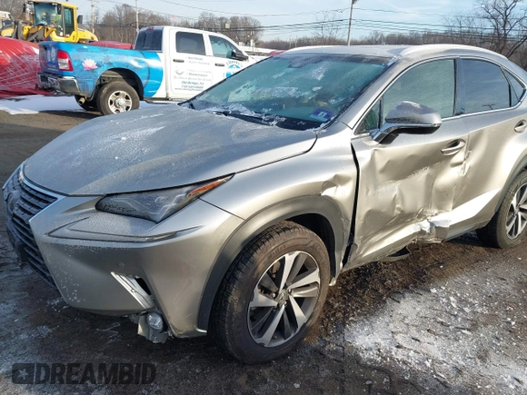 2019 Lexus NX 300 z VIN JTJBARBZ7K2189353, wystawiony jako IAAI lot #41201918 z przebiegiem 48 885 mil mil oraz . Historia ofert i sprzedaży dostępna na DreamBid. Obrazek 6.