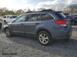 2014 Subaru Outback 2.5i Premium with VIN 4S4BRBCC3E3220332, listed as a Copart auction lot 78675324 with 110,801 mi miles and Salvage Title. Bid and sale history available at carsss.com. Image 2.