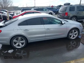 2012 Volkswagen CC Lux Plus z VIN WVWHP7AN4CE524602, wystawiony jako IAAI lot #41626887 z przebiegiem 105 087 mil mil oraz . Historia ofert i sprzedaży dostępna na DreamBid. Obrazek 13.