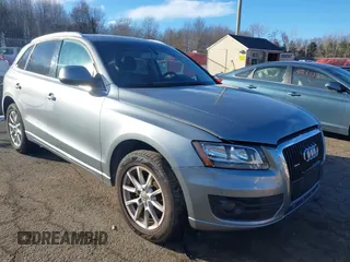 2010 Audi Q5 Premium with VIN WA1CKAFP0AA044460, listed as a IAAI auction lot 41455928 with 227,462 mi miles. Bid and sale history available at carsss.com. Image 1.
