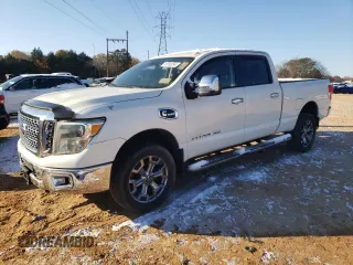 2017 Nissan Titan XD SV with VIN 1N6BA1F43HN558166, listed as a Copart auction lot 82763294 with 0 mi miles and Clean Title. Bid and sale history available at carsss.com. Image 1.