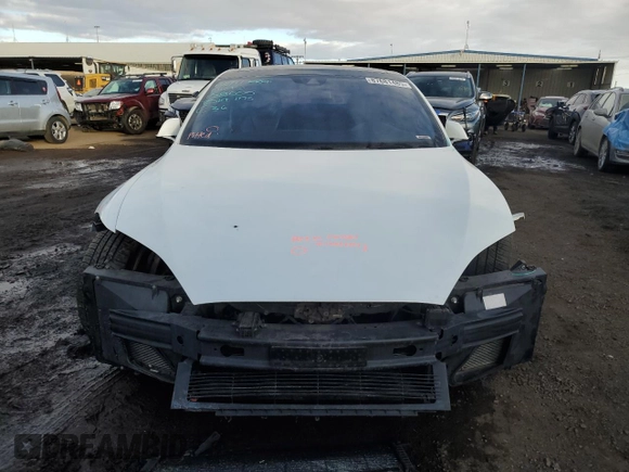 2016 Tesla Model S 90D with VIN 5YJSA1E24GF158505, listed as a Copart auction lot 87681485 with 91,225 mi miles and Salvage title. Bid and sale history available at DreamBid. Image 5.