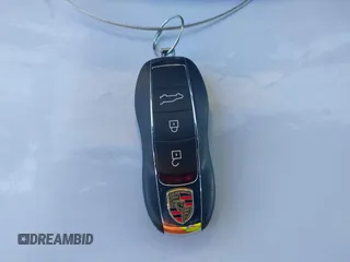 2021 Porsche Macan с VIN WP1AA2A51MLB00523, выставлен на аукционе IAAI как лот 42332562 с пробегом 61 254 миль миль и . История ставок и продаж доступна на DreamBid. Изображение 11.