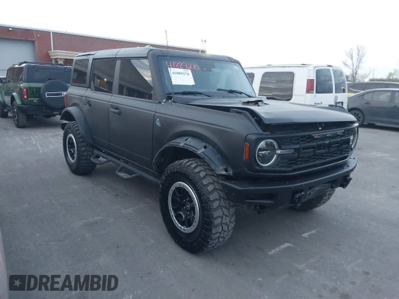 2021 Ford Bronco z VIN 1FMEE5DH0MLA77066, wystawiony jako IAAI lot #41889270 z przebiegiem 62 610 mil mil oraz . Historia ofert i sprzedaży dostępna na DreamBid. Obrazek 1.