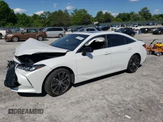 2019 Toyota Avalon XLE z VIN 4T1BZ1FB1KU028085, wystawiony jako Copart lot #58085645 z przebiegiem 39 656 mil mil oraz Szkoda całkowita • Salvage title. Historia ofert i sprzedaży dostępna na DreamBid. Obrazek 1.