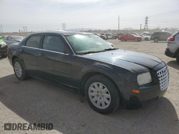 2008 Chrysler 300 LX with VIN 2C3KA43R18H183217, listed as a Copart auction lot 51337215 with 91,659 mi miles and Salvage Title. Bid and sale history available at carsss.com. Image 4.