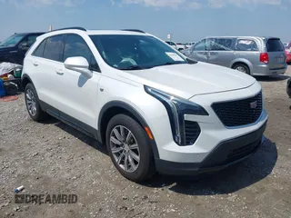 2019 Cadillac XT4 FWD Sport с VIN 1GYFZER40KF163373, выставлен на аукционе IAAI как лот 42250282 с пробегом 77 671 миль миль и . История ставок и продаж доступна на DreamBid. Изображение 1.