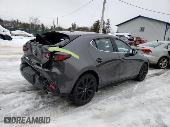 2020 Mazda Mazda3 Hatchback Premium Package with VIN JM1BPBNM1L1157076, listed as a Copart auction lot 38391203 with 30,906 mi miles. Bid and sale history available at carsss.com. Image 3.