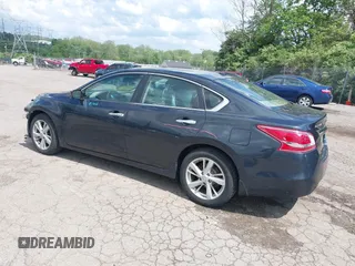 2013 Nissan Altima SL with VIN 1N4AL3AP7DC225857, listed as a IAAI auction lot 42182062 with 149,487 mi miles and . Bid and sale history available at DreamBid. Image 3.