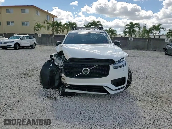 2023 Volvo XC90 Ultimate Dark Theme with VIN YV4H60CX0P1963542, listed as a Copart auction lot 43082704 with 14,133 mi miles and . Bid and sale history available at DreamBid. Image 12.