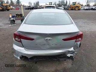 2020 Hyundai Elantra SE z VIN KMHD74LF6LU071510, wystawiony jako IAAI lot #41755598 z przebiegiem 40 952 mil mil oraz . Historia ofert i sprzedaży dostępna na DreamBid. Obrazek 17.