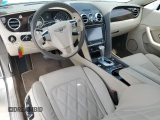 2013 Bentley Continental GT z VIN SCBGT3ZA8DC082988, wystawiony jako Copart lot #57662215 z przebiegiem 35 194 mil mil oraz Szkody całkowita. Historia ofert i sprzedaży dostępna na DreamBid. Obrazek 8.