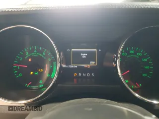 2017 Ford Mustang EcoBoost Premium с VIN 1FATP8UH3H5217926, выставлен на аукционе Copart как лот 60859825 с пробегом 117 236 миль миль и Списание • Salvage title. История ставок и продаж доступна на DreamBid. Изображение 9.