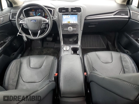 2019 Ford Fusion Titanium с VIN 3FA6P0RU6KR212454, выставлен на аукционе Copart как лот 63137755 с пробегом 30 024 миль миль и Списание • Salvage title. История ставок и продаж доступна на DreamBid. Изображение 8.