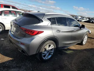 2019 Infiniti QX30 ESSENTIAL with VIN SJKCH5CP9KA008569, listed as a Copart auction lot 80041564 with 98,333 mi miles and Salvage Title. Bid and sale history available at carsss.com. Image 3.
