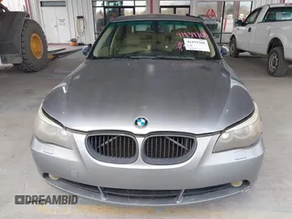 2006 BMW 5 Series 525i with VIN WBANE53596B992242, listed as a IAAI auction lot 41439708 with 176,575 mi miles and . Bid and sale history available at carsss.com. Image 6.