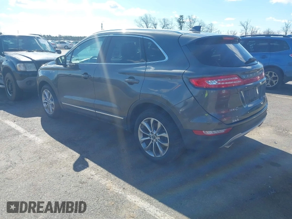 2017 Lincoln MKC Select with VIN 5LMTJ2DH9HUL51637, listed as a IAAI auction lot 41667429 with 40,509 mi miles and . Bid and sale history available at DreamBid. Image 3.