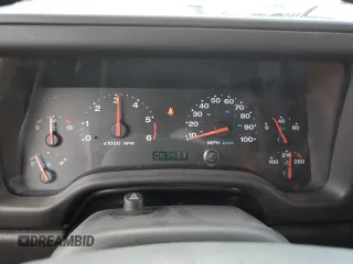 2002 Jeep Wrangler X с VIN 1J4FA39S52P770423, выставлен на аукционе Copart как лот 62498885 с пробегом 87 433 миль миль и Чистый • Clean title. История ставок и продаж доступна на DreamBid. Изображение 9.