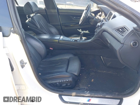 2013 BMW 6 Series 650i xDrive with VIN WBA6B4C59DD098329, listed as a IAAI auction lot 41404788 with 139,677 mi miles. Bid and sale history available at carsss.com. Image 5.