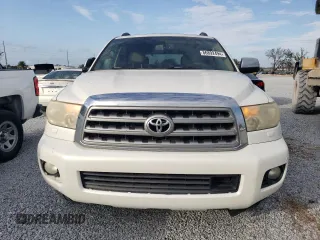 2010 Toyota Sequoia Platinum with VIN 5TDYY5G16AS024471, listed as a Copart auction lot 86892494 with 261,073 mi miles and Clean Title. Bid and sale history available at carsss.com. Image 5.